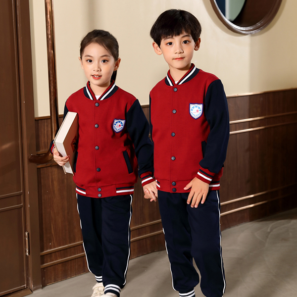 學(xué)生校服廠(chǎng)家_初中生校服工廠(chǎng)定做_中學(xué)生校服定制